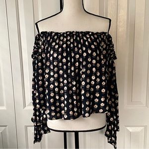 DESIGNED BY BILLABONG!!!! NWT LONG-SLEEVE OFF THE SHOULDER FLORAL TOP.